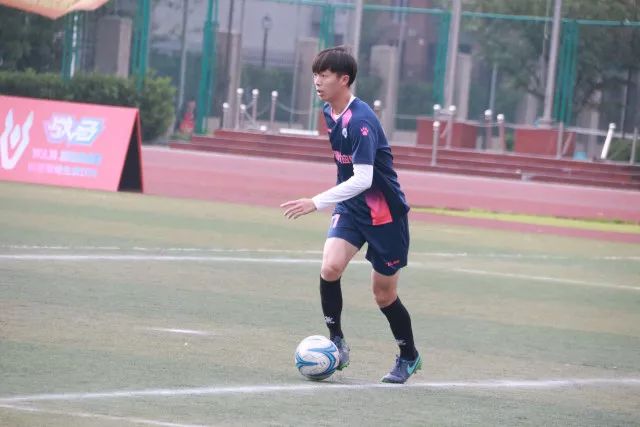 里尔因巴莱巴转会曼联获利千万欧元